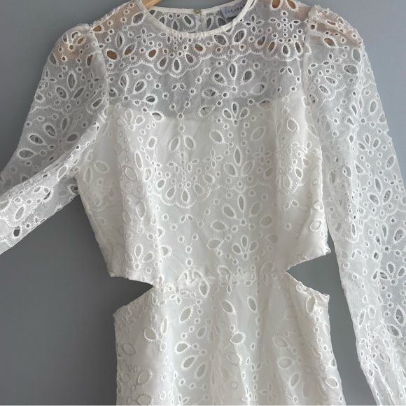 Lucy Paris Faith Cut Out White Eyelet Lace Mini Dress - Picture 5 of 12